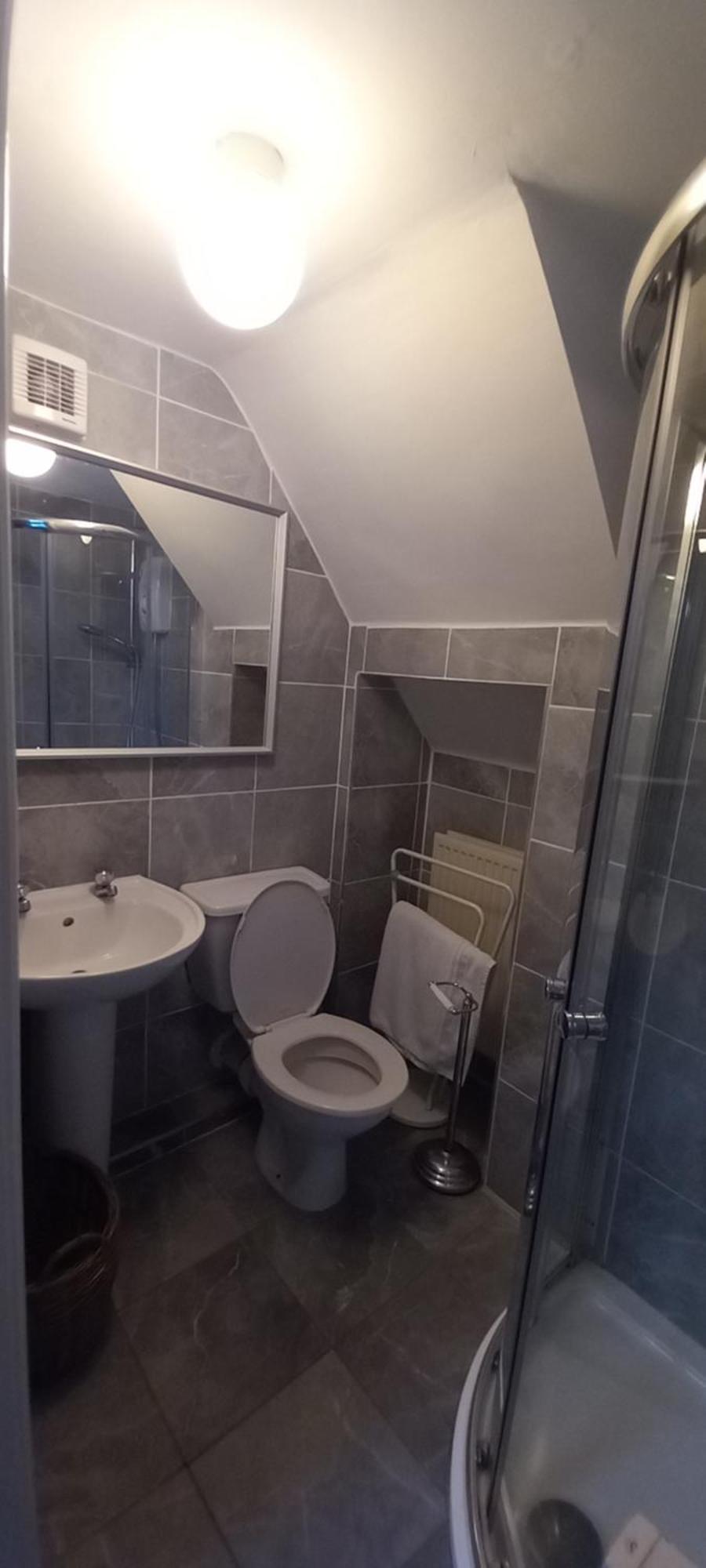 Lovely Commodious, Private Charming Studio, En Suite Sheffield Exterior photo